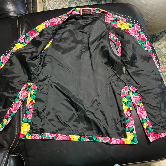 COOLEST vintage Ungaro Vest - Picture 3 of 6